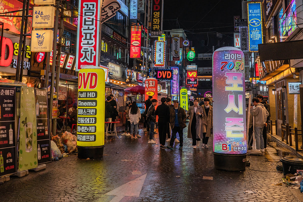 Thriving Nightlife of Gangnam